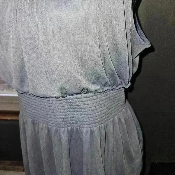 Express Brand Womans Blue Halter Top Size L - Picture 2 of 10